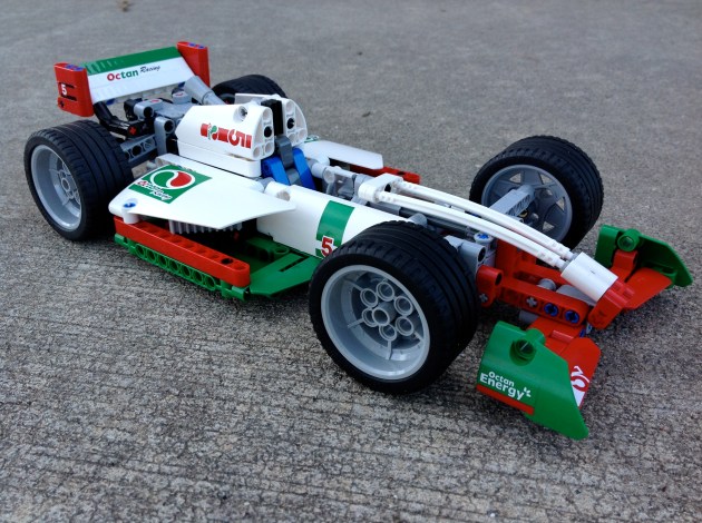 Octan F1 Front